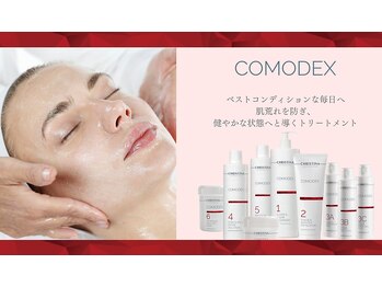 サロンドムーン(salon de MooN)/クリスティーナ