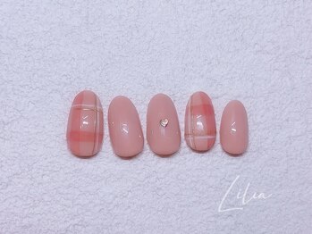 リーリア(Lilia)/チェックネイル