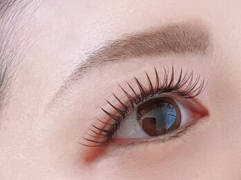 リム(Lim)/ときめく目元