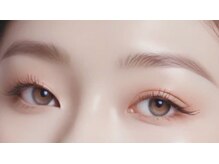 まつ毛と眉毛の専門店／まつ毛美容液 販売してます