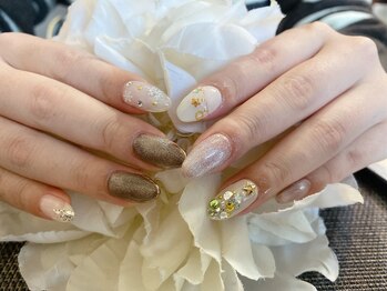 ネイルアンドビューティー アトリエスタイル(Nails&Beauty Atelier STYLE)/自由アート5本 ¥8800