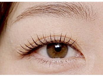 モーイブルップ 江坂本店(mooi beloep)/フラットラッシュ100本ランダム