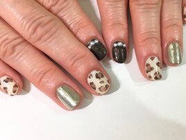 retreat nail
