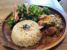 施術後２時間はお食事を控えてください。