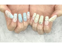 ケーエヌ(KN)/色違いネイル