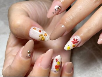 レディグリッター(Lady glitter)/紅葉とリスとドングリ