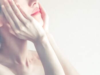 アルカンジュ(archange)の写真/衝撃小顔体験!!【フェイシャル脂肪燃焼剤導入 初回¥4500】ホームケアでは取れない頬のぽにょ肉も徹底除去!