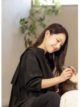 シュール(Sure) 米山 佐織