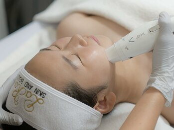 ラローズ(La Rose)の写真/諦めかけていたシミ・シワへ！細胞レベルのアプローチで本気の肌質革命
シミ・シワの根源へアプローチ★