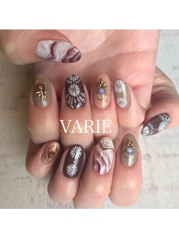 ヴァリエ(VARIE)/刺繍アート