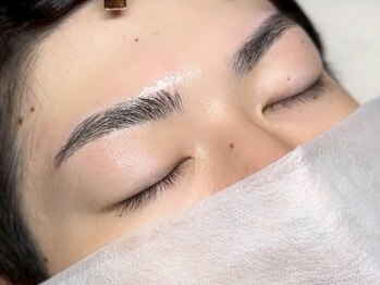 アールスラッシュ 岡山駅前店(R slash)の写真/【メンズ特化◇韓国風美眉スタイリング】垢抜けたい男性必見◎自眉を活かしたナチュラルメンズアイブロウ★