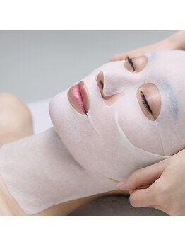 ポーラ 博多駅筑紫口店(POLA)の写真/顔首のシワ・乾燥にさよなら！ハリのなさ、もたつきに、みずみずしい輝きのオプションです。
