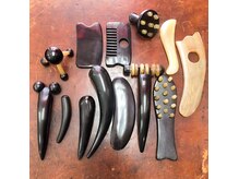 かっさプレート(水牛の角)は癒し～痩身まで人気