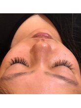 フリルアイビューティ 豊中店(Frill Eye Beauty)/