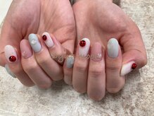 ダイナ ムーン(Dyna moon.)/てんとう虫ネイル