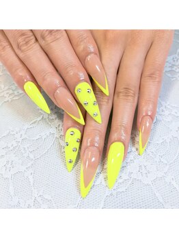 ネオンイエロー