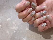 オーク 戸塚(OAK)/上品ボタニカルアート