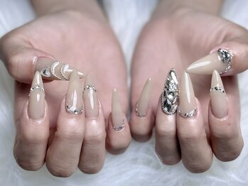 ジュリネイルスタジオ(Julli Nail Studio)/キラキラ・マグネット