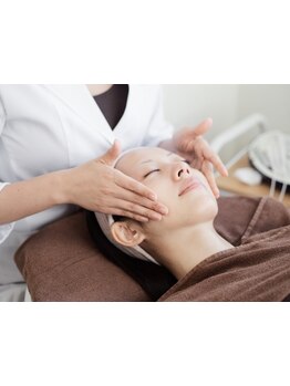 ホウレイ線・たるみ改善！予防ケア