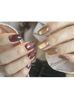 ショートネイルデザインが豊富