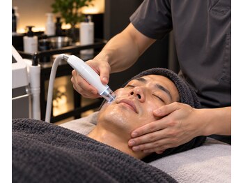 MEN’S BEAUTY SALON SMOOOTH札幌西18丁目店~脱毛・メンズフェイシャル・眉毛WAX~の写真/10月中旬サービス開始予定。メンズフェイシャルで肌の悩みも解決。男性同士だからわかる悩みに寄り添います