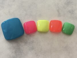 パステルカラーネイル