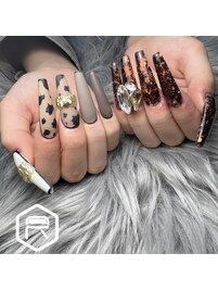 アシンメトリーネイル