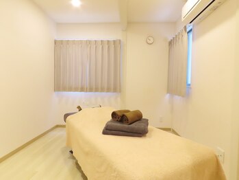 バランスマッサージ(BALANCE MASSAGE)の写真/完全個室で経験豊富な本格施術！不調の原因を探し出す《朝7時～23時まで営業/駅近好立地》