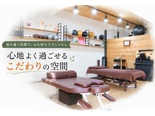 美骨整体シマサキ(SHIMASAKI)の雰囲気（木と黒をモチーフに落ち着くオシャレな空間になっています◇◆）