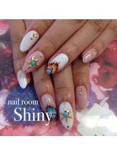 ネイルルーム シャイニー ひたち野うしく店(Shiny)/お持ち込みデザイン