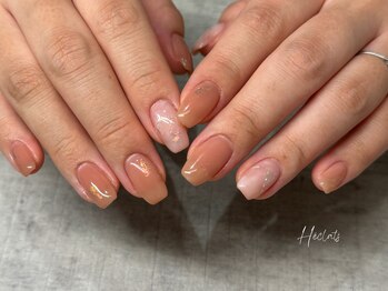 エクラス 銀座(Heclats)/春ネイル/ピンクネイル/透け感