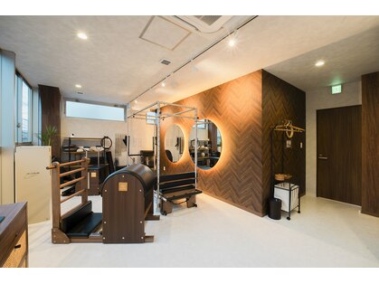 女性専門パーソナルピラティスCOCOLANCE市川店の写真