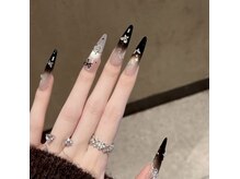 ヴィーナスネイル(Venus Nail)/長さ出し持ち込みデザイン