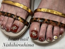 丁寧な接客であなたの理想の指先に♪カラー変更もOKです◎