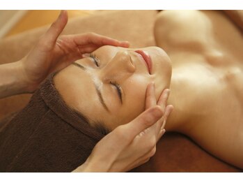 スパエスター 銀座本店(SPA Esther)/小顔フェイシャル
