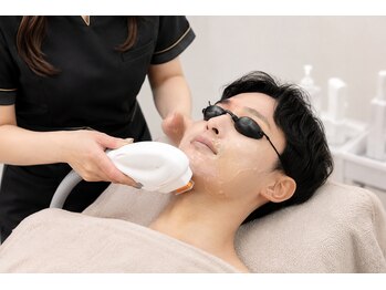 ビダン(BIDAN)の写真/最新の冷却装置で痛みの少ない施術が◎【メンズ脱毛】が初めての方にもオススメです！是非、ご相談下さい★