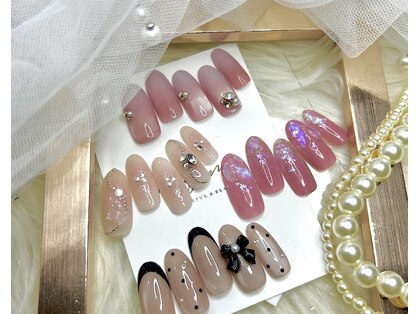 ダリア(Daria)の写真