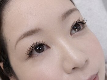 イーストインク アイラッシュ(east inc eyelash)の写真/【ボリュームのある目元にしたい】高持続なフラットラッシュやバインドロックで理想の密度を叶えます♪