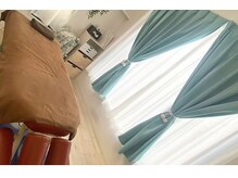 幸楽整骨院の雰囲気（女性専用プライベート空間。ゆっくり施術を受けていただけます！）