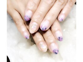 フレンチ シェルネイル