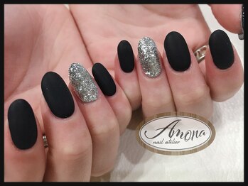 アモーナ ネイルアトリエ(amona nail atelier)/マットブラックnail☆