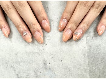 ケーエヌ(KN)/透け感ヌーディーネイル