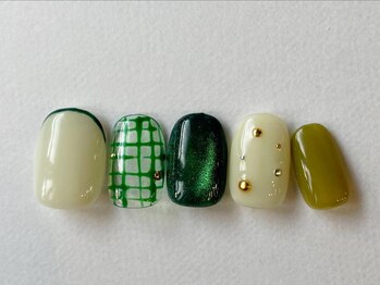 アイネイルズ 梅田店(I nails)/緑マグネットチェックネイル