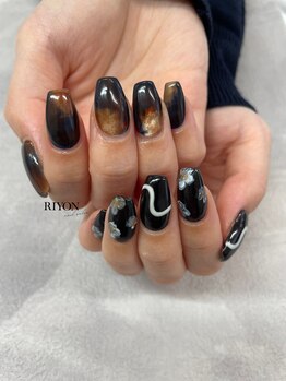 アシンメトリーデザイン