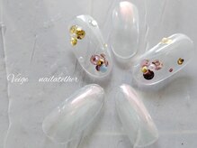 ヴェイジュ(Veige)の雰囲気(スパンコールフラワーが可愛い♪月限定デザイン6980円)
