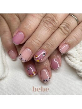 ベベ(bebe)/