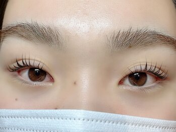 コム 草加マルイ店(com by neolive)/デザインカール！ラッシュリフト