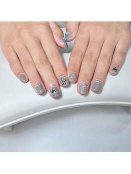 ネーリア(NAILIA)/シルバーグレー×リボン