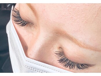 ルアナ(Luana)の写真/【フラットラッシュ/ボリュームラッシュ/バインドロック/&healthy】など豊富なマツエクメニューをご用意♪