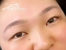 フェリーチェ(Felice)/人生初のまつパ＆眉毛WAX